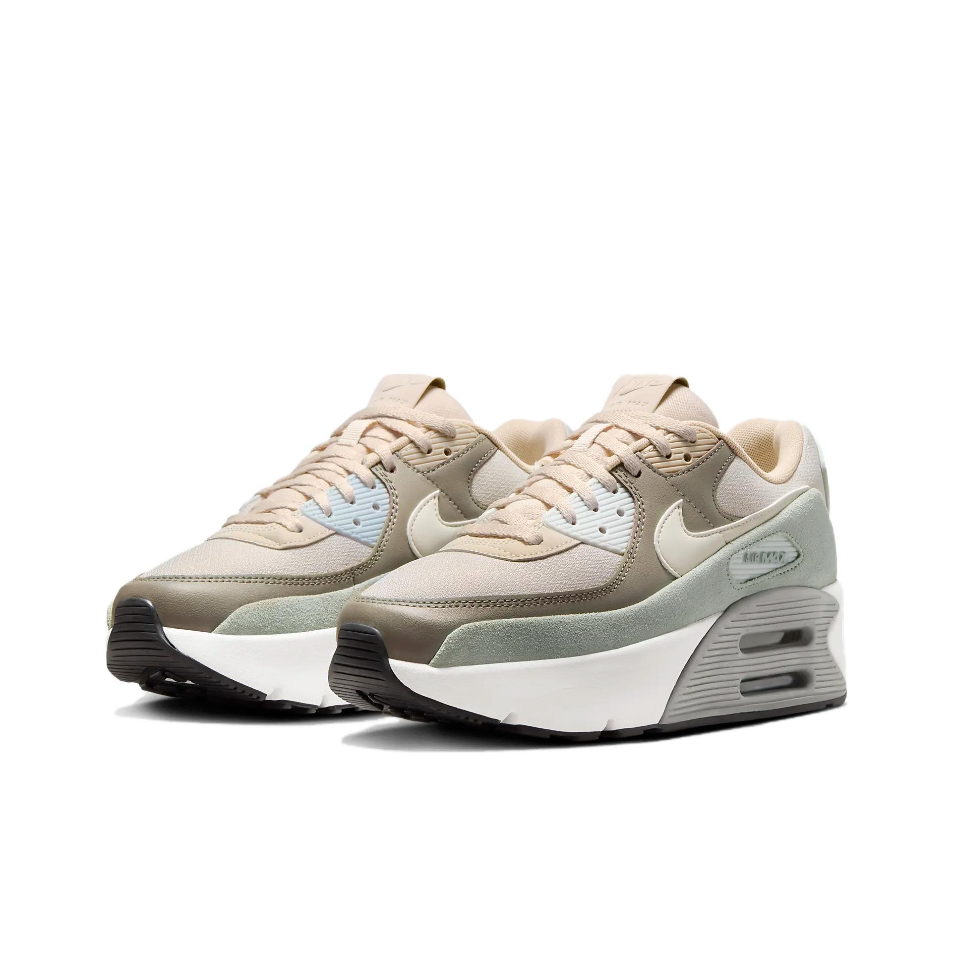 Nike Air Max 90 Abrasion Resis - Nike Shoes Air Max 90 ulasan dan harga
